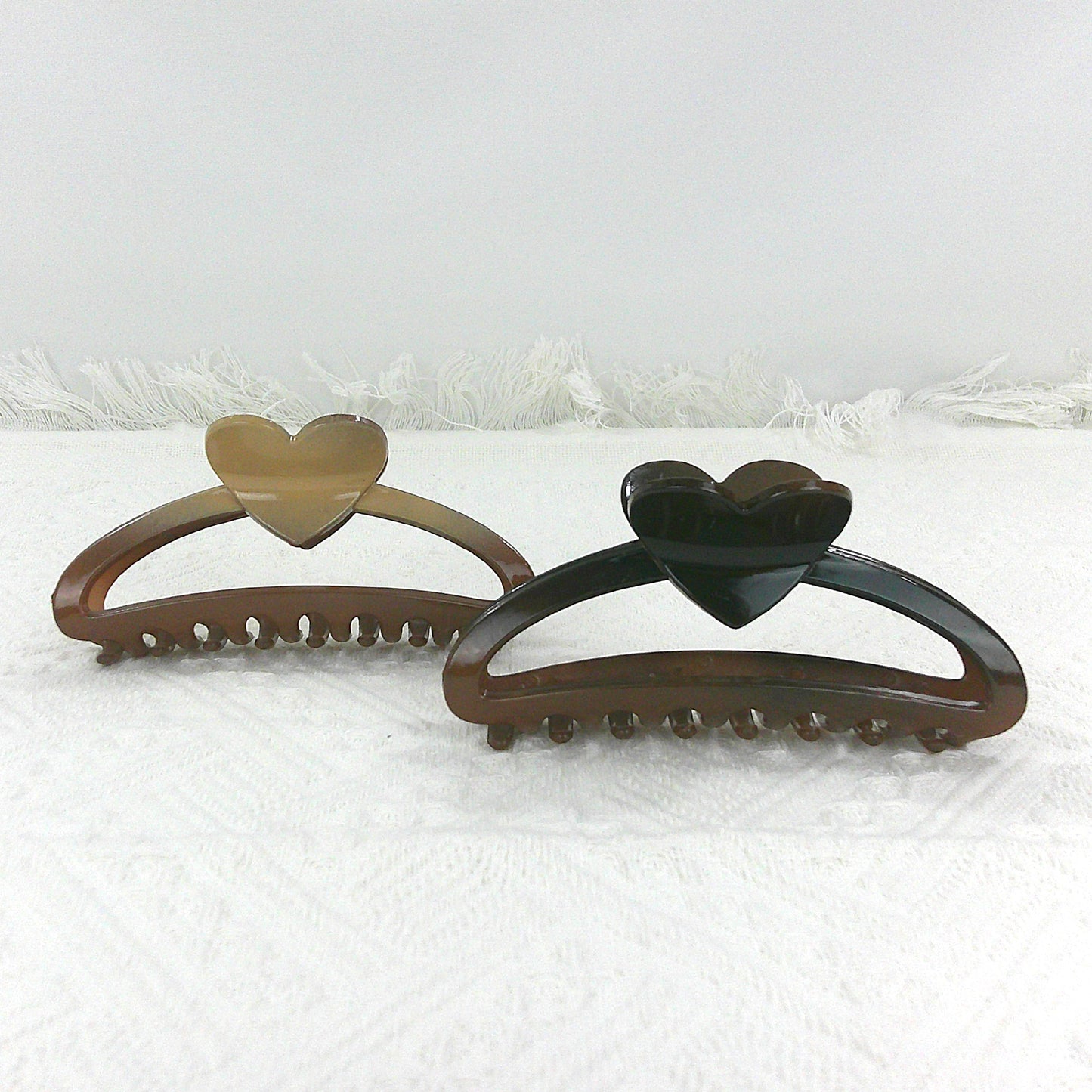 5 INCHES GRADIENT OVAL HEART CLAW CLIP HC4305-3 (12PC)