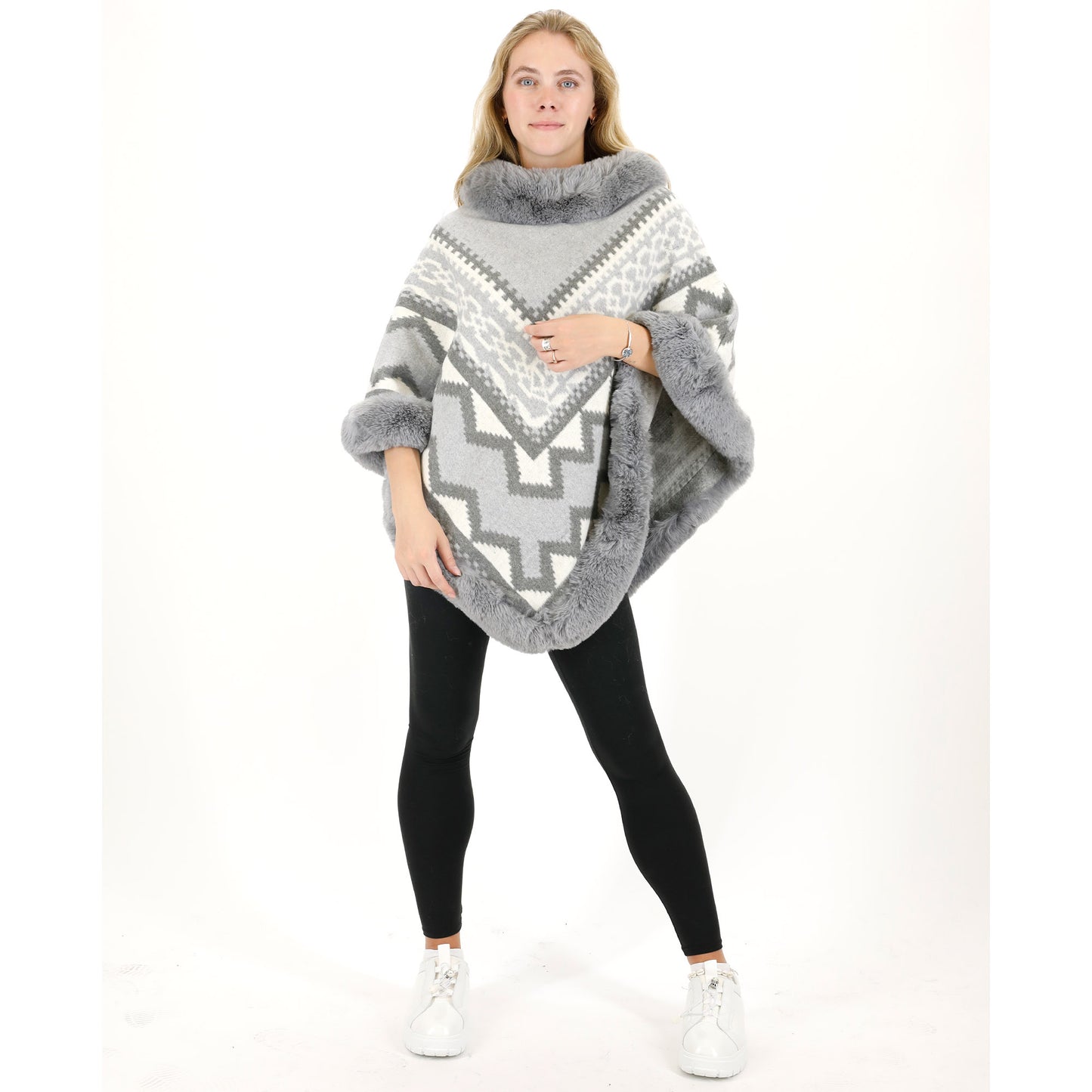 ZIG ZAG PATTERN FAUX FUR PONCHO P4030 (12PC)