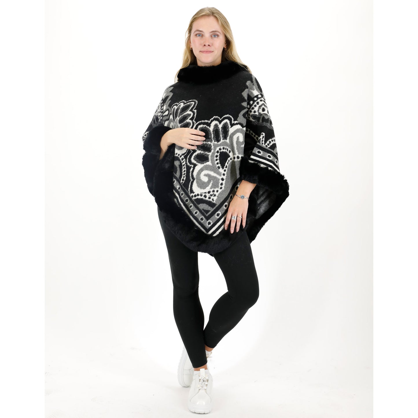 PATTERN FAUX FUR PONCHO P4031 (12PC)