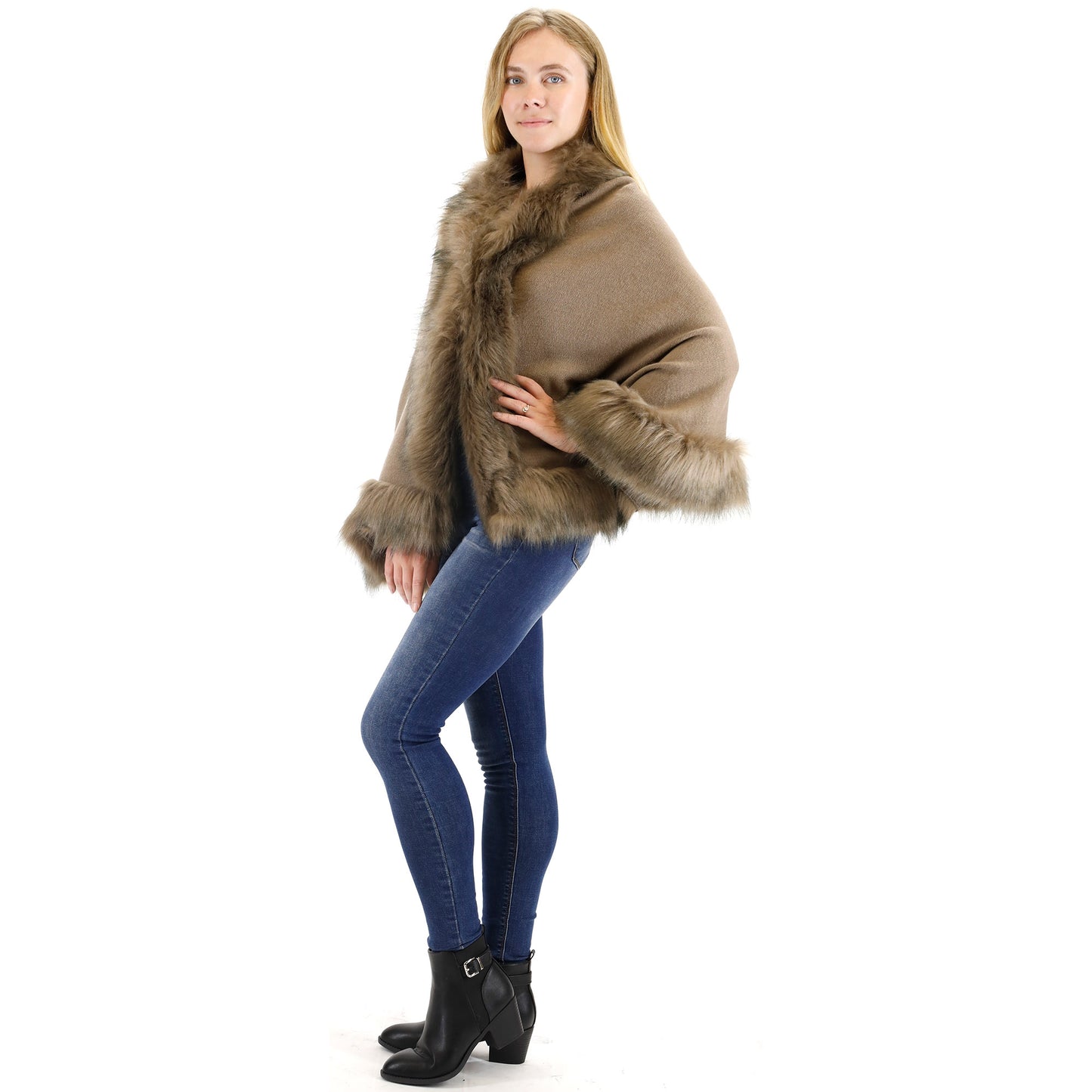 FUR SHORT LENGTH SHAWLSH 923(3PC)